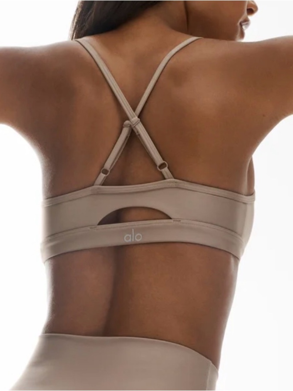 ALO Yoga Airlift Intrigue Bra in Gravel Scoop Bralette with Thin Straps - Picture 2 of 6